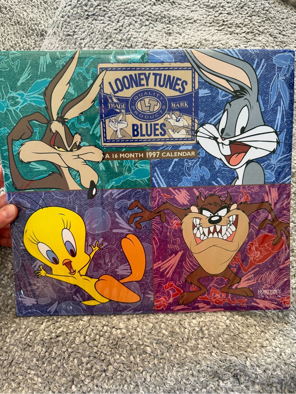 Vintage 1997 Looney Tunes Blues 16-Month Wall Calendar - New Old Stock